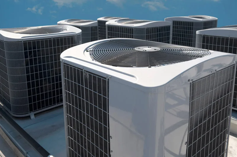 Rooftop air conditioning condensers